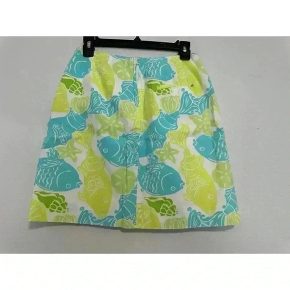 Lilly Pulitzer White coolwater pattern skirt size 4p - Picture 2 of 3